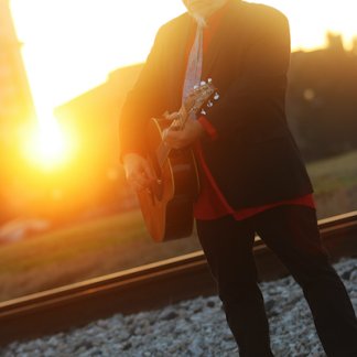 Session Singer, Vocalist, Songwriter - t_roy