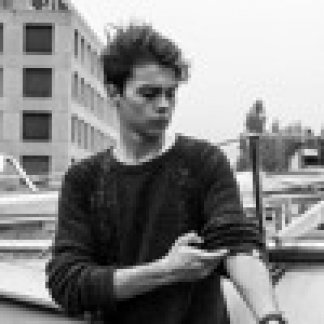 Session Singer, Vocalist, Songwriter and Music Producer - axelmarena