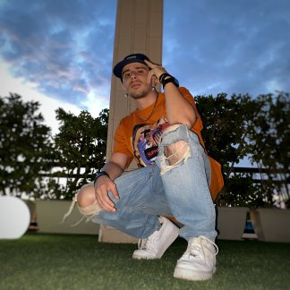 Session Singer, Vocalist, Songwriter - frankiervo