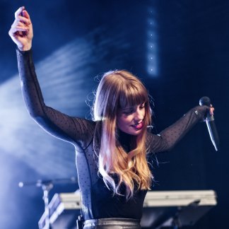 Session Singer, Vocalist, Songwriter - kathowellsings