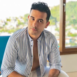 Session Singer, Vocalist, Songwriter - freddiealva