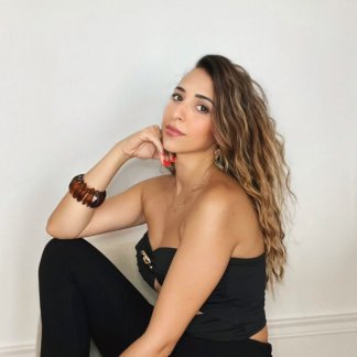 Session Singer, Vocalist, Songwriter - layla-bouch
