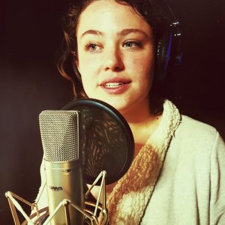 Session Singer, Vocalist, Songwriter - b_schoen