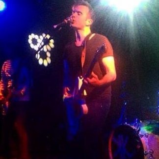 Session Singer, Vocalist, Songwriter - iangeorge