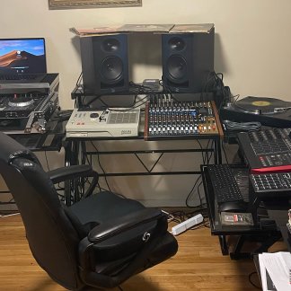 Music Producer - dutchmazz