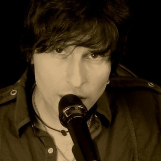 Session Singer, Vocalist, Songwriter - rudigervocals