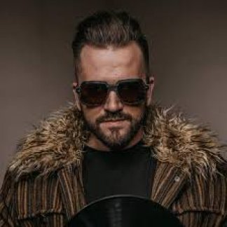 Music Producer - vlegel