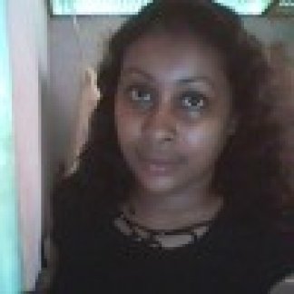 Session Singer, Vocalist, Songwriter - meenakhan
