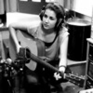 Session Singer, Vocalist, Songwriter - deenacole