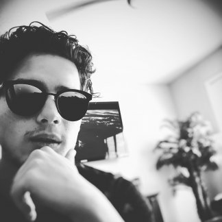 Session Singer, Vocalist, Songwriter and Music Producer - cdee