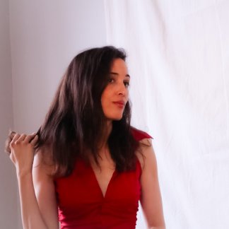 Session Singer, Vocalist, Songwriter - emmi