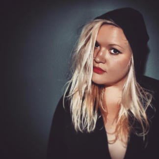 Session Singer, Vocalist, Songwriter - mandyjones