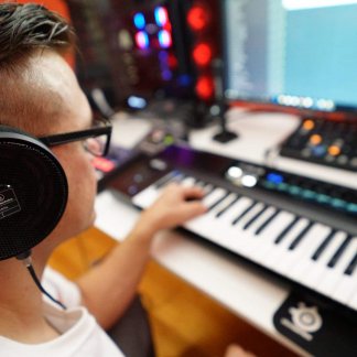 Music Producer - adrianprokop