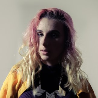 Session Singer, Vocalist, Songwriter - artlone