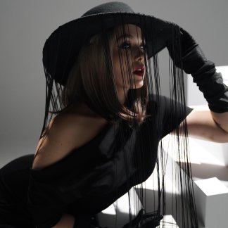 Session Singer, Vocalist, Songwriter - nastassjagiulia