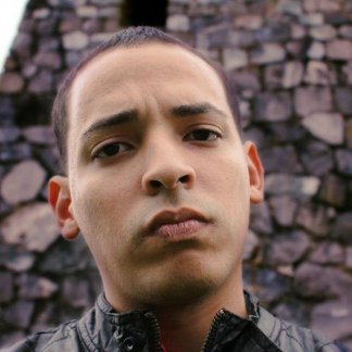 Session Singer, Vocalist, Songwriter and Music Producer - mackiewatt