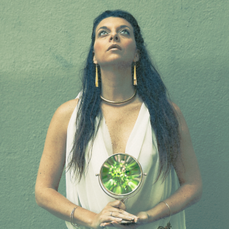 Session Singer, Vocalist, Songwriter - annalee