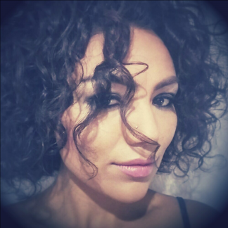 Session Singer, Vocalist, Songwriter - rusa