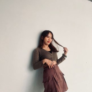 Session Singer, Vocalist, Songwriter - landputri