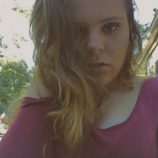 Session Singer, Vocalist, Songwriter - juliaharvey