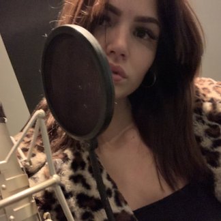 Session Singer, Vocalist, Songwriter - juliaseraglio