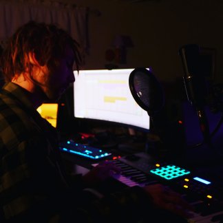 Music Producer - watr