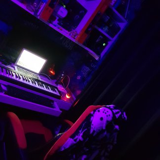 Music Producer - sanidegenei