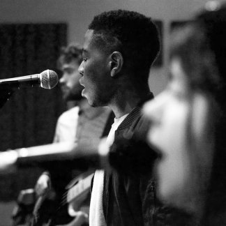 Session Singer, Vocalist, Songwriter - tavonga_dzawo