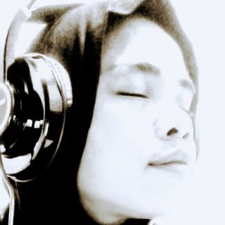 Session Singer, Vocalist, Songwriter - treesna