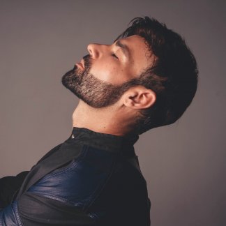 Session Singer, Vocalist, Songwriter - jusky