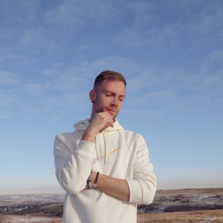 Session Singer, Vocalist, Songwriter - haydenmchugh