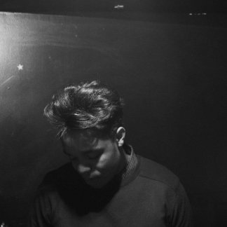 Session Singer, Vocalist, Songwriter and Music Producer - jurnalist