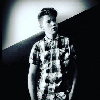 Session Singer, Vocalist, Songwriter - diegolarinho