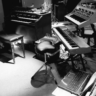 Music Producer - emiliano_tres2