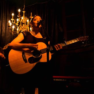 Session Singer, Vocalist, Songwriter - megankrantz