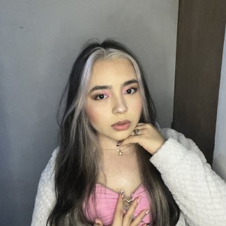 Session Singer, Vocalist, Songwriter - laurian-