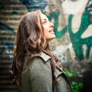 Session Singer, Vocalist, Songwriter - kiri