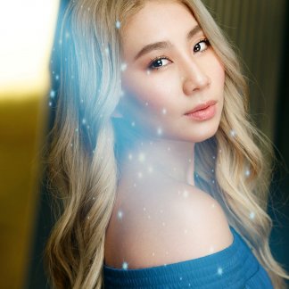 Session Singer, Vocalist, Songwriter - becktoria
