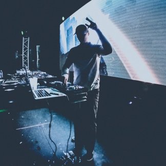 Music Producer - scurler