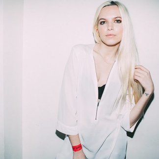 Session Singer, Vocalist, Songwriter - catherinesunday
