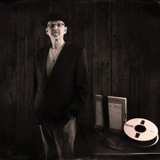 Session Singer, Vocalist, Songwriter - paulneeds