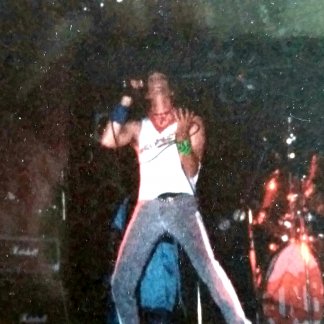 Session Singer, Vocalist, Songwriter - quantum99