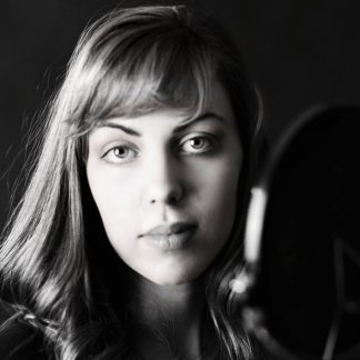 Session Singer, Vocalist, Songwriter - madderitchie