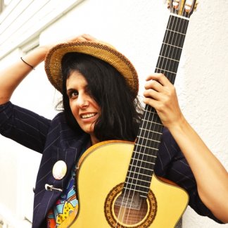 Session Singer, Vocalist, Songwriter - snezmusic