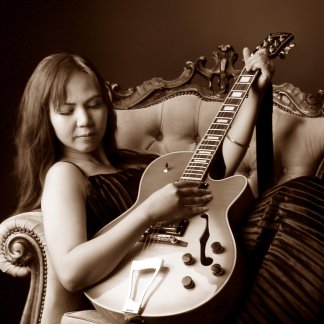 Session Singer, Vocalist, Songwriter - vintage_zai