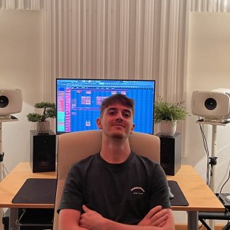 Music Producer - jake_grace