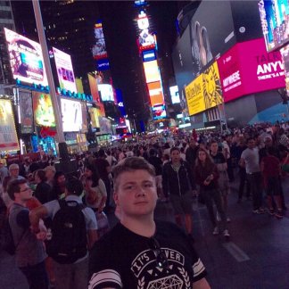 Music Producer - robert