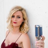 Session Singer, Vocalist, Songwriter - zoelouise
