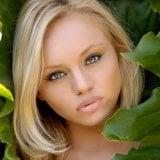 Session Singer, Vocalist, Songwriter - neleona