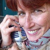Session Singer, Vocalist, Songwriter - sigal